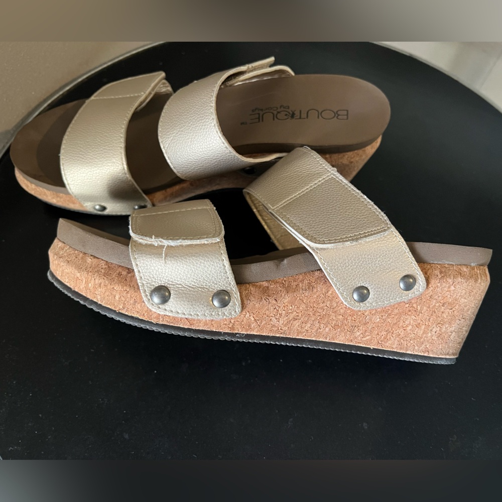 Boutiques by Corky’s Shaw sandals, Like New!